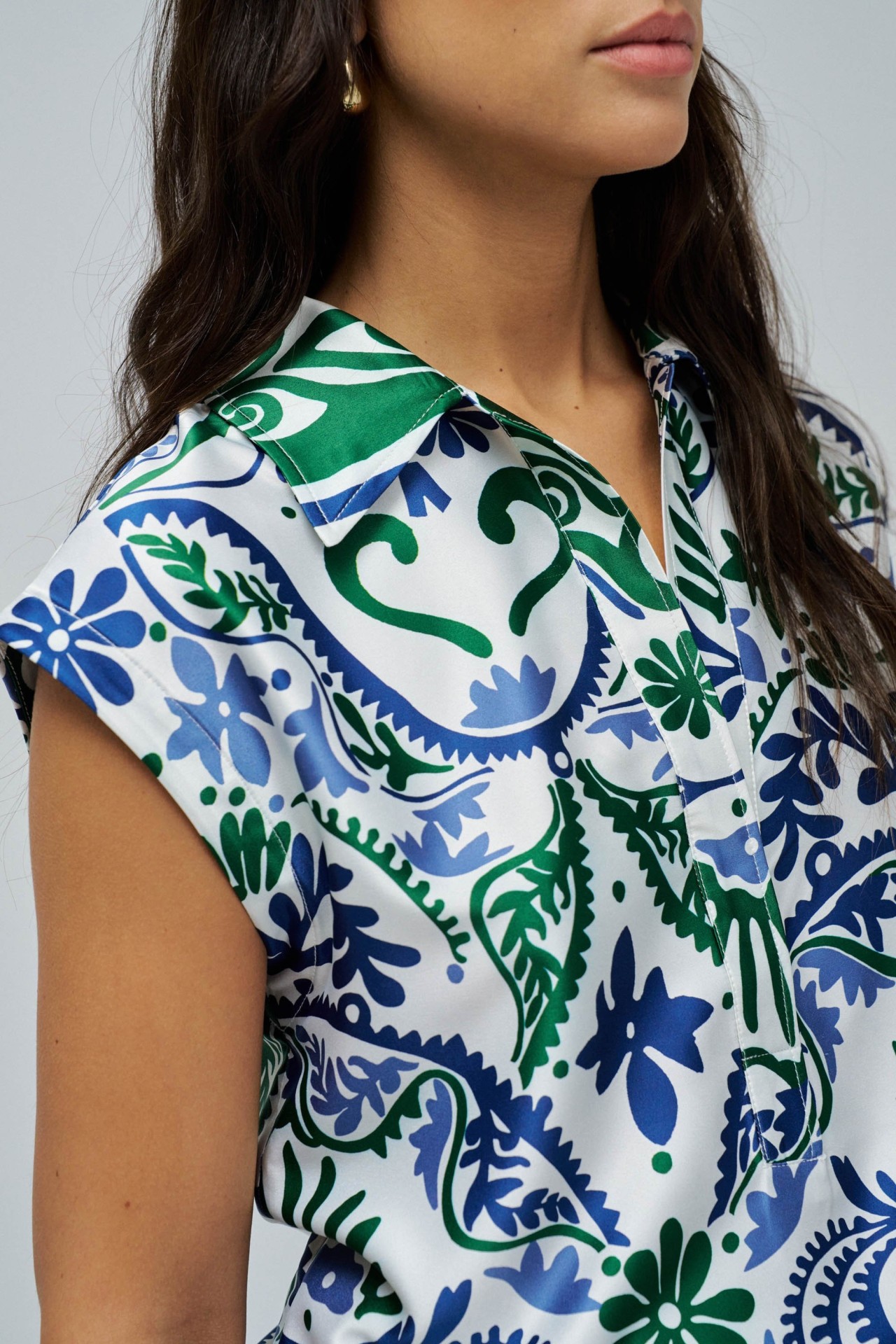 BLOUSE MOTIF FLORAL