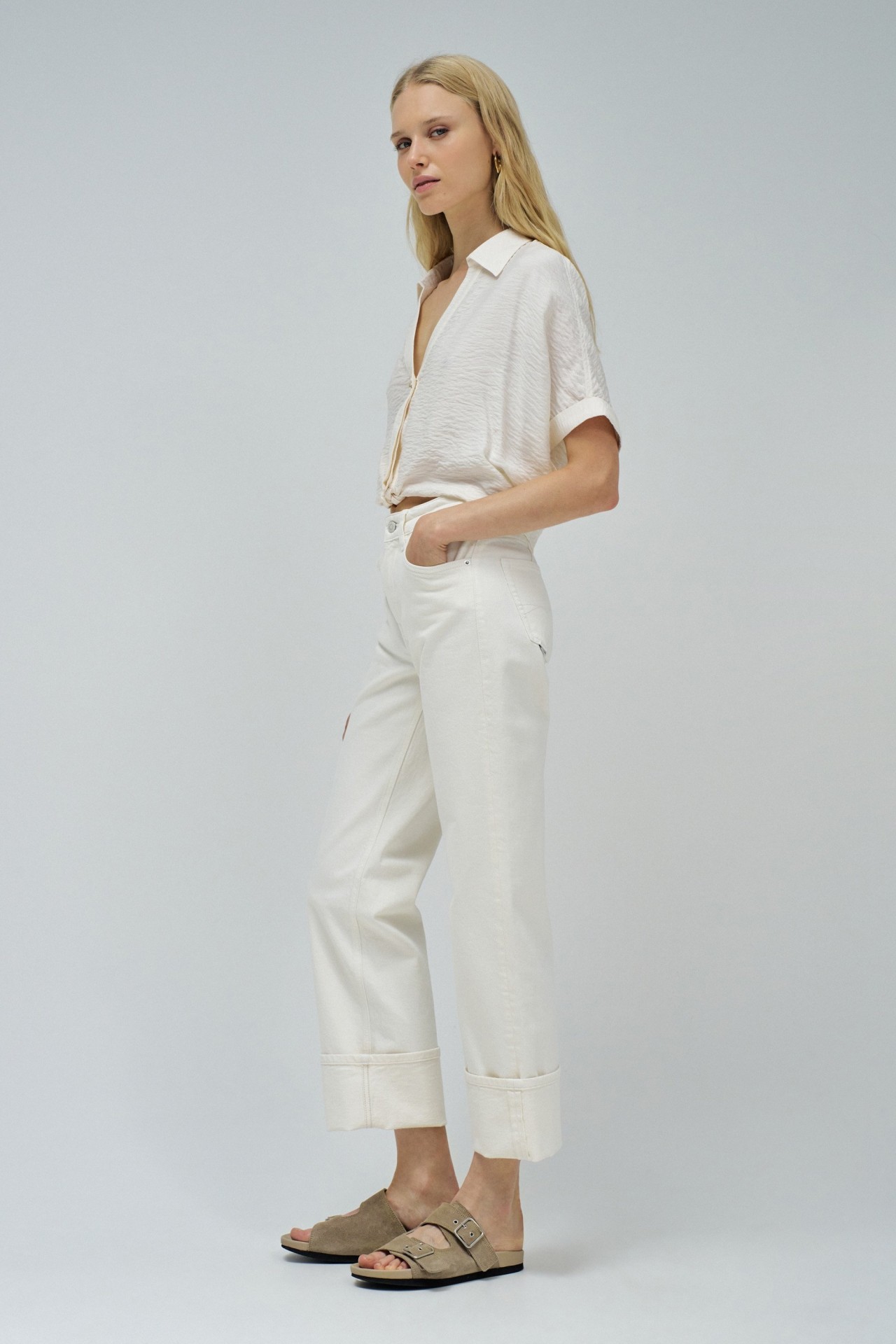 JEANS TRUE STRAIGHT