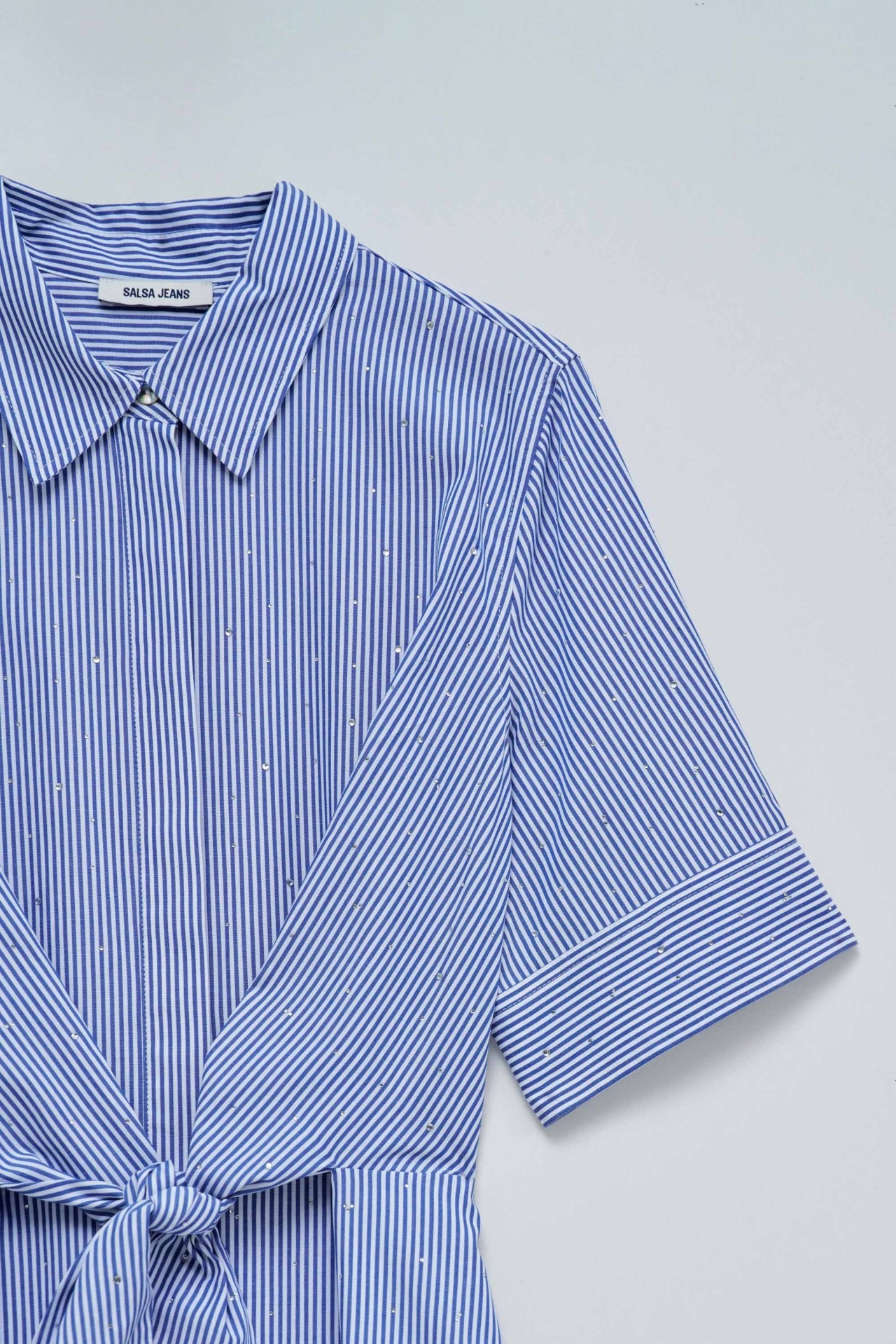 VESTIDO CAMISEIRO COM RISCAS