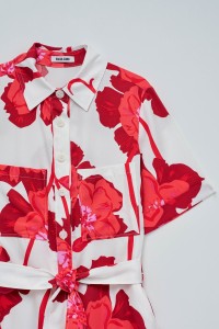 MACAC�O COM ESTAMPADO FLORAL