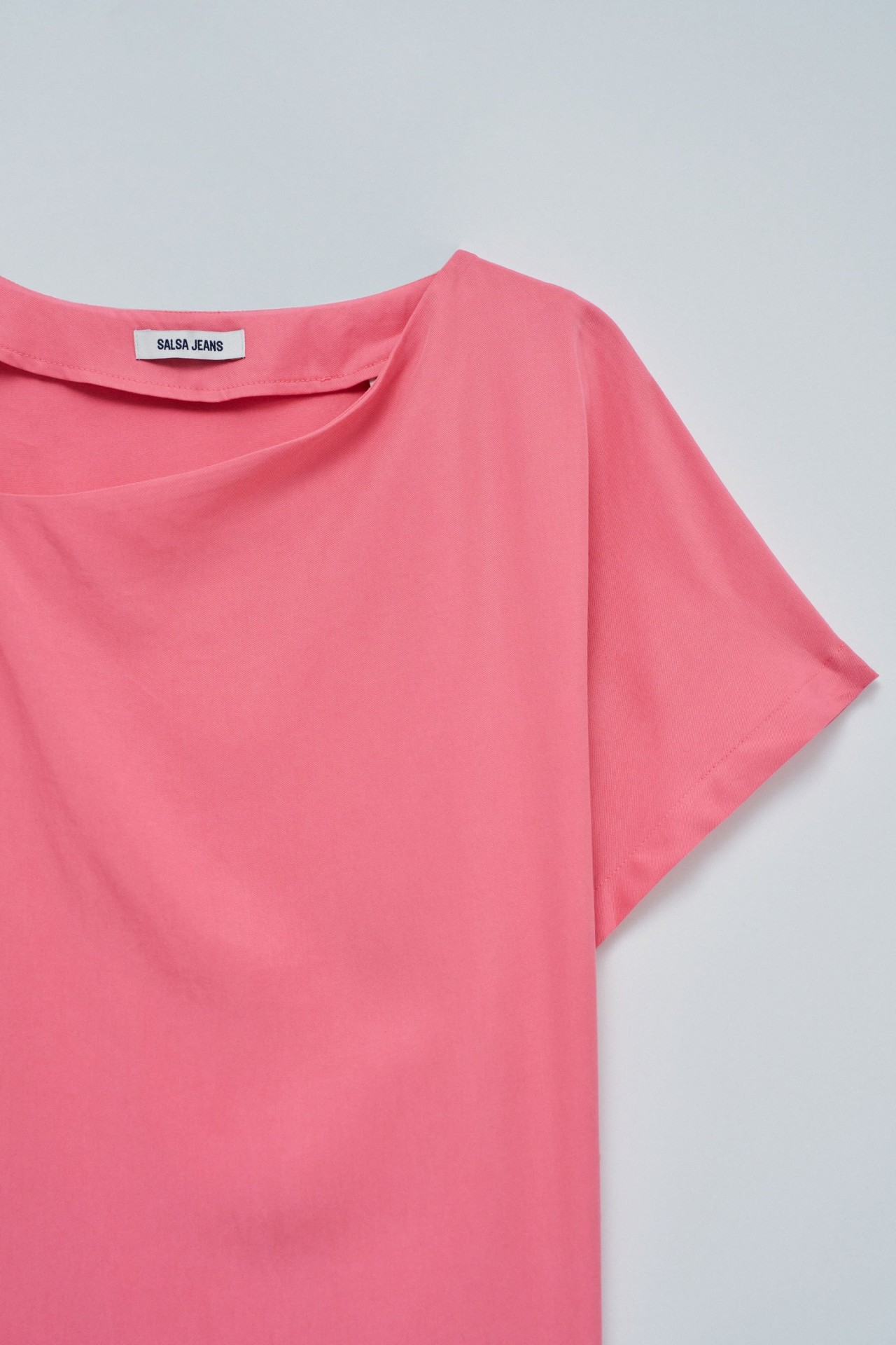 HELLBLAUE BLUSE