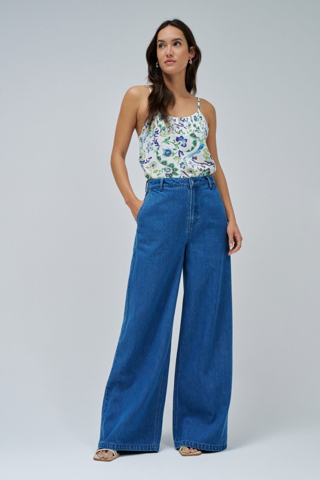 PANTALON EN LIGHTDENIM AVEC JAMBE WIDE