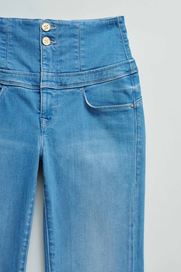 DIVA PUSH IN CROPPED FLARE JEANS