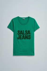 T-SHIRT WITH BRANDING