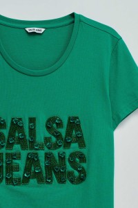 T-SHIRT WITH BRANDING