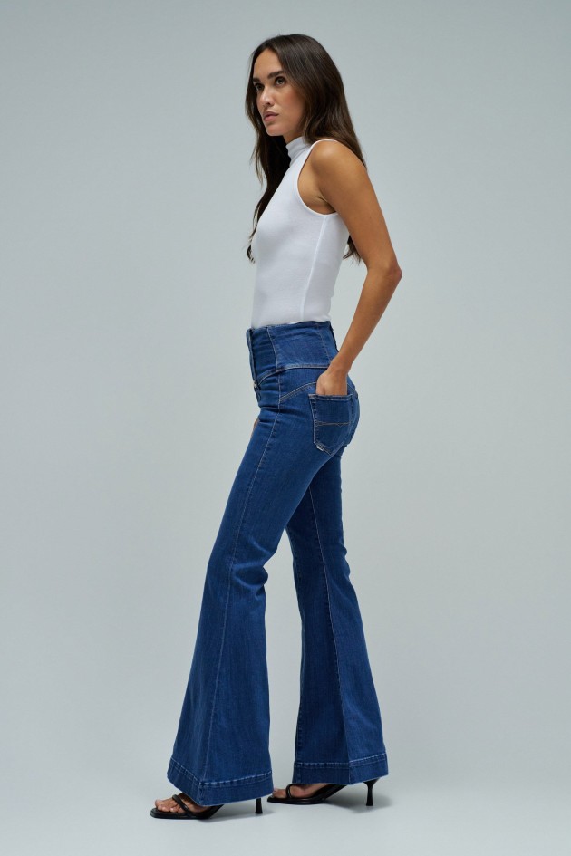 DIVA PUSH IN FLARE JEANS