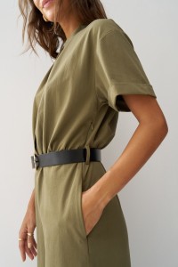 JUMPSUIT MET RIEM