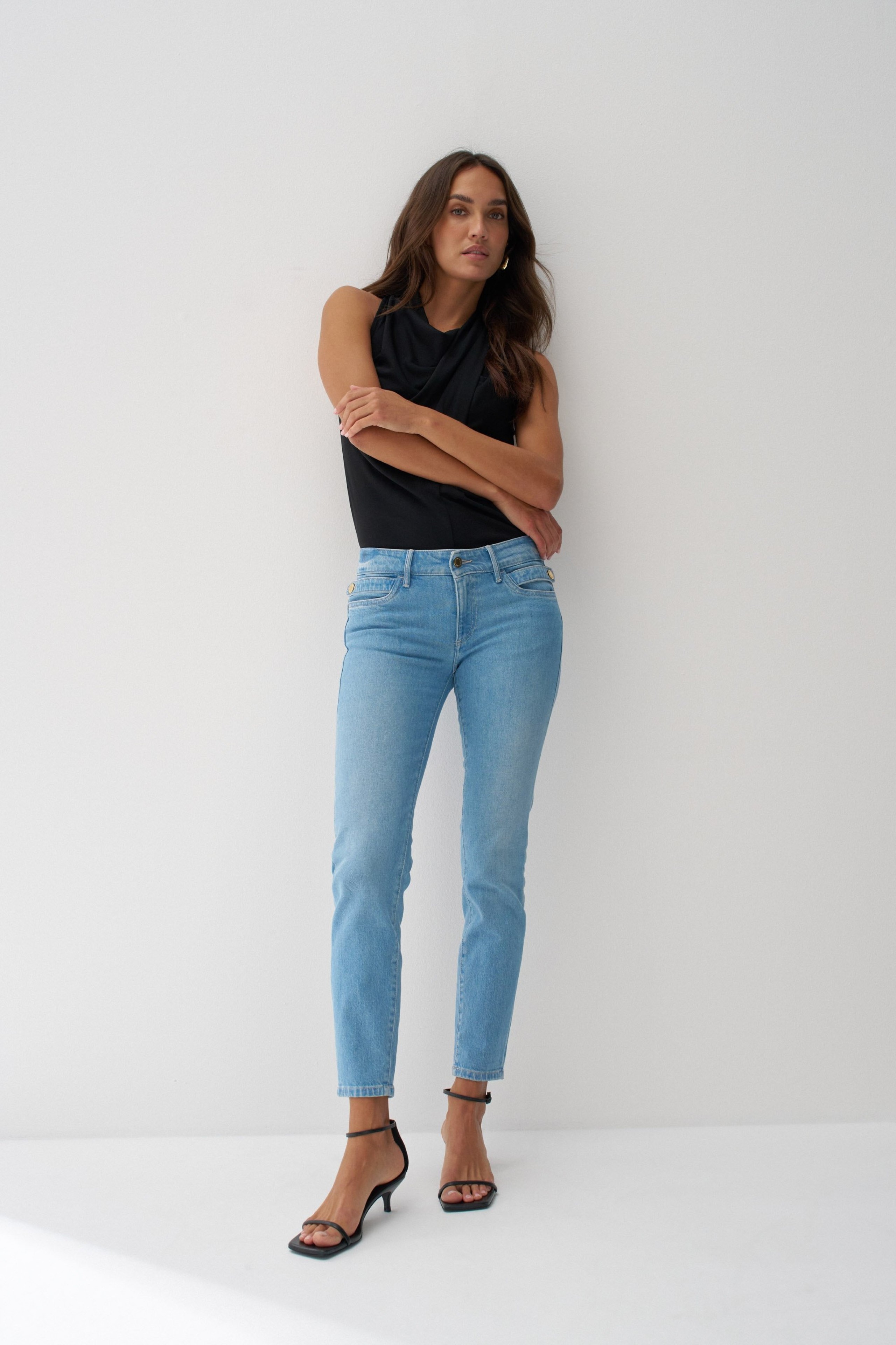 JEANS WONDER PUSH UP CROPPED SKINNY