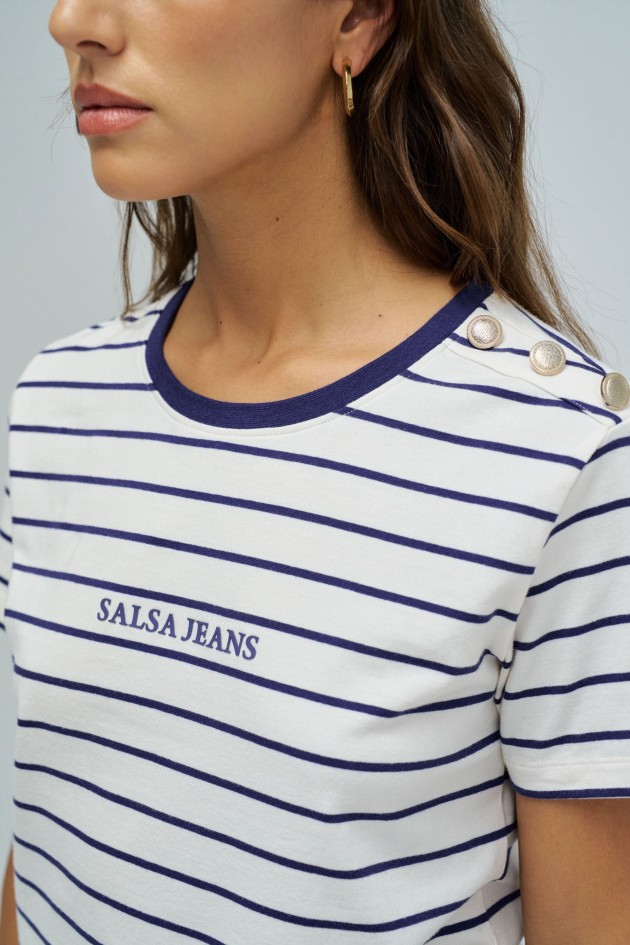 T-SHIRT DE RISCAS COM BRANDING