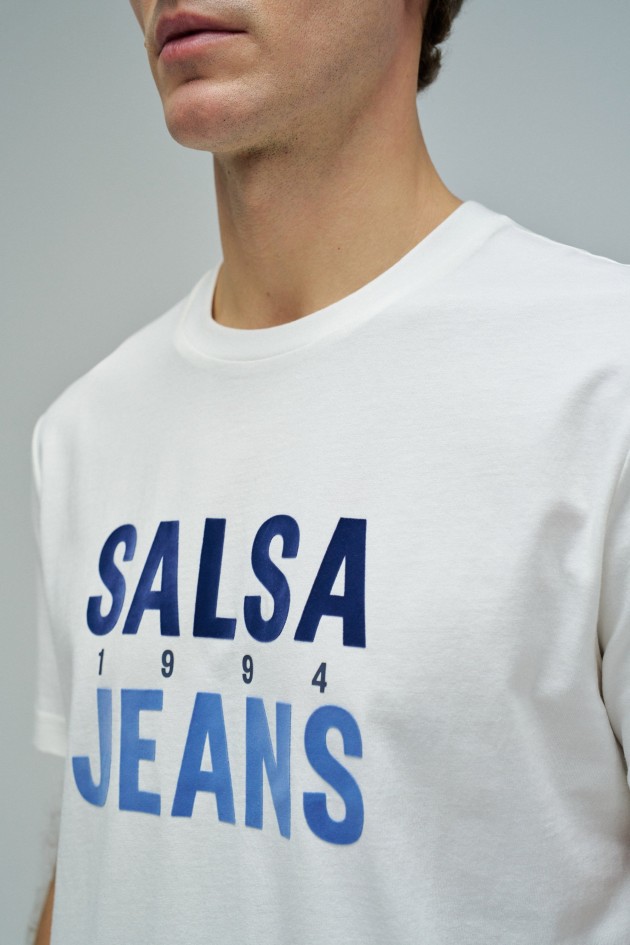 T-SHIRT COM BRANDING