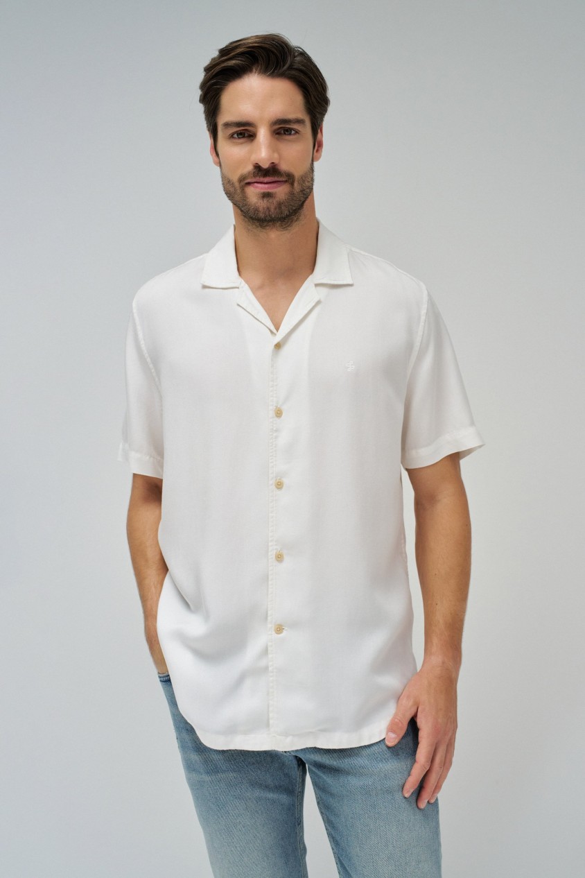 CAMISA EM DENIM LEVE