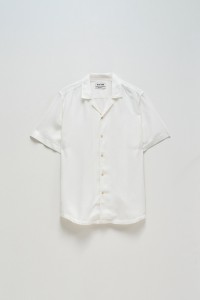 CAMISA EM DENIM LEVE