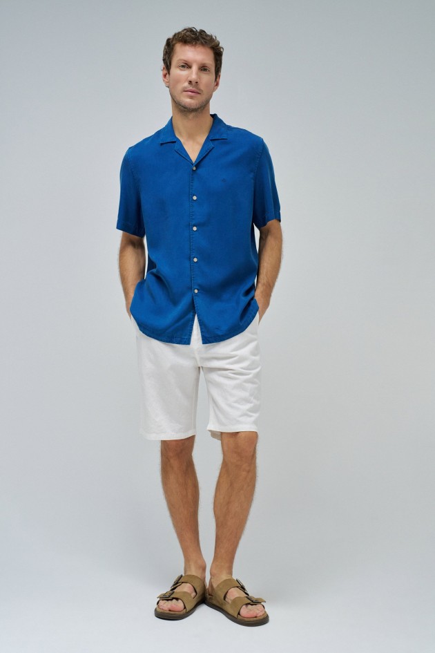 CAMISA EM DENIM LEVE