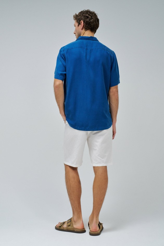 CAMISA EM DENIM LEVE