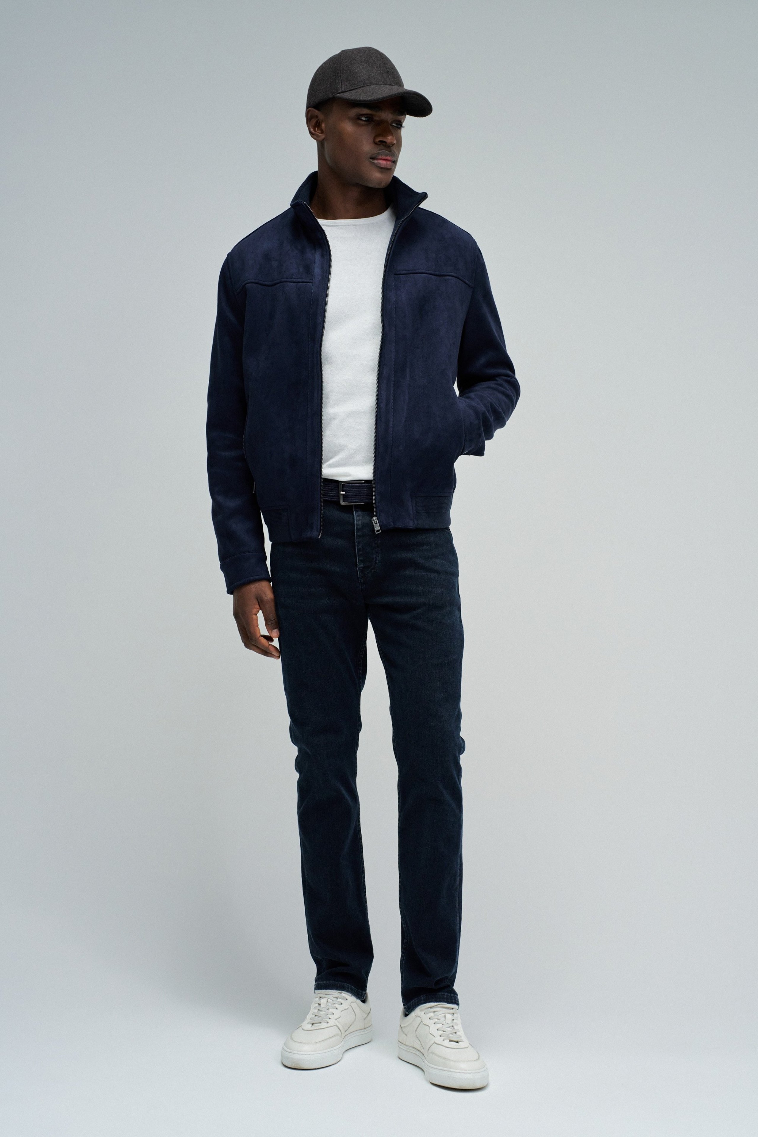 CASACO BOMBER EFEITO SUEDE