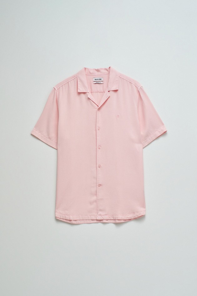 CAMISA EM DENIM LEVE
