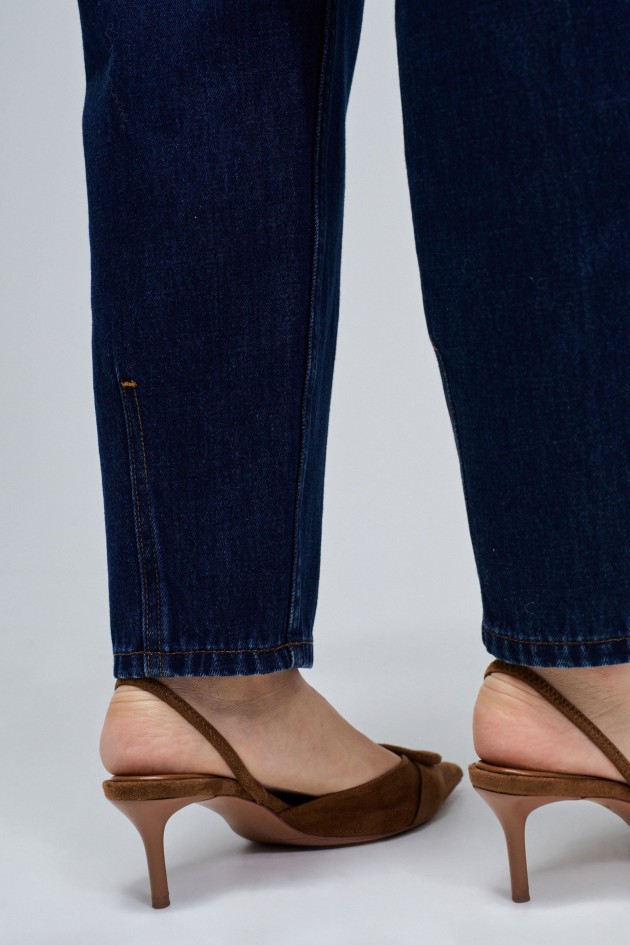 SLOUCHY CROPPED SLIM JEANS