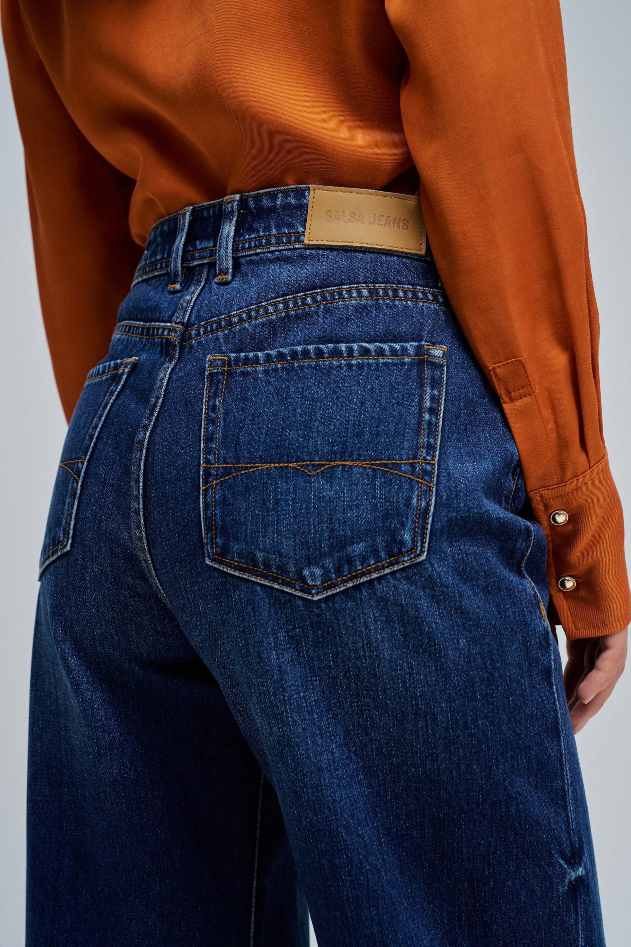 WIDE LEG JEANS