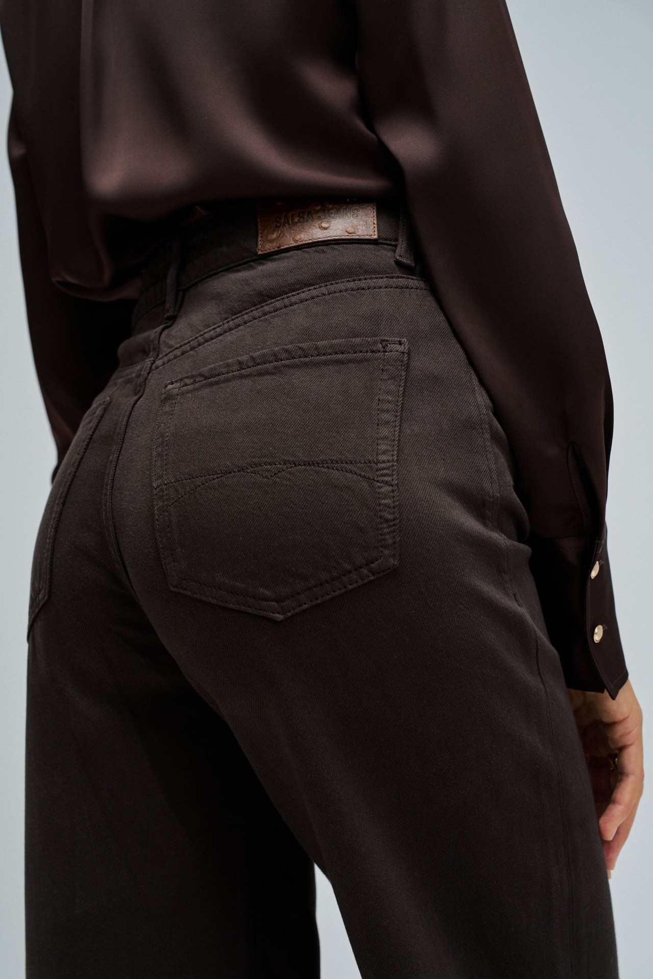 WIDE LEG JEANS