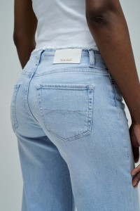 JEANS LOW RISE WIDE
