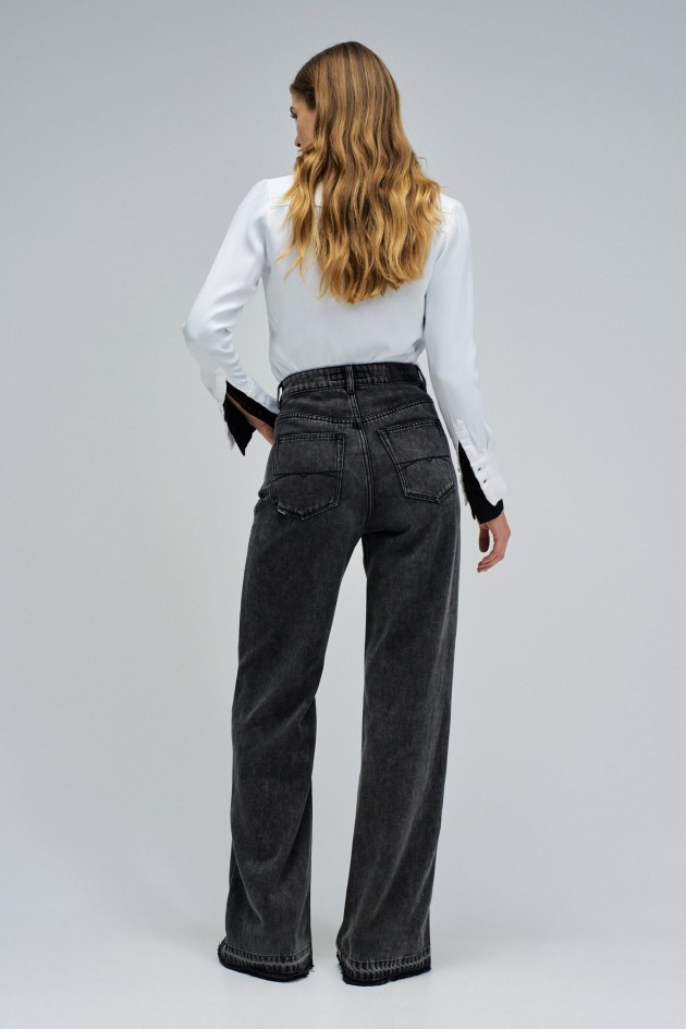 WIDE LEG JEANS