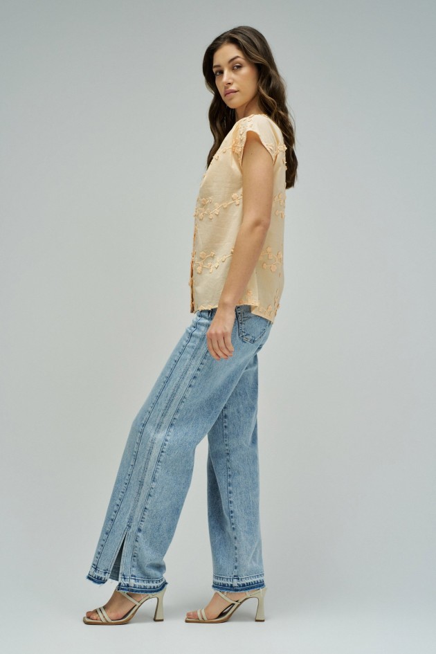 BLUSA COM EFEITO TRIDIMENSIONAL STAR CLUB