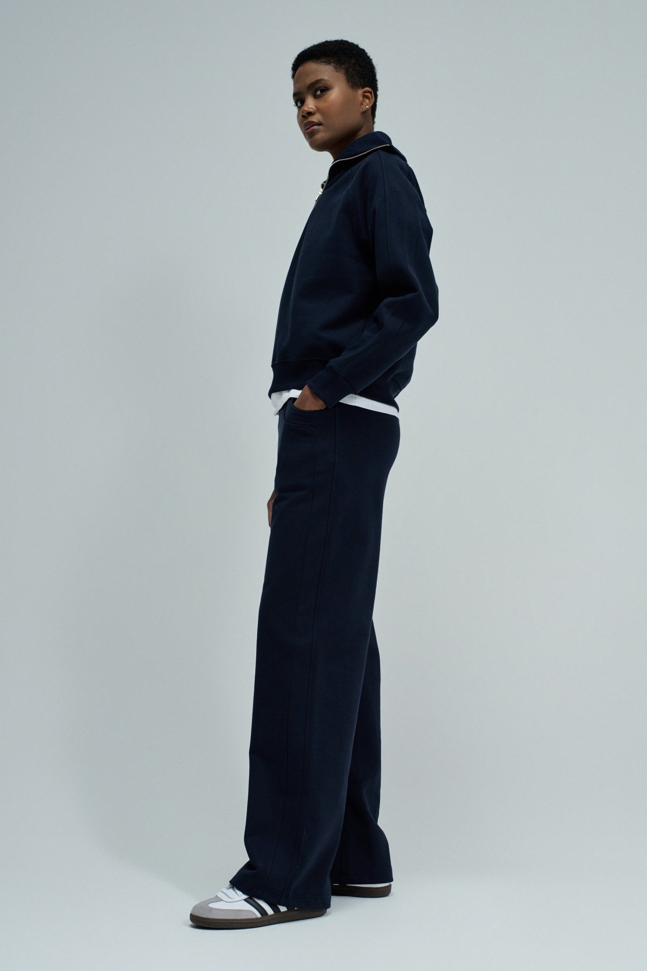CAL�AS JOGGERS COM BRANDING