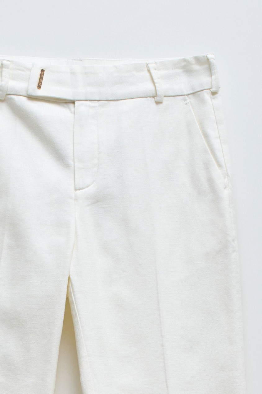 CHINO FLARE EM LINHO