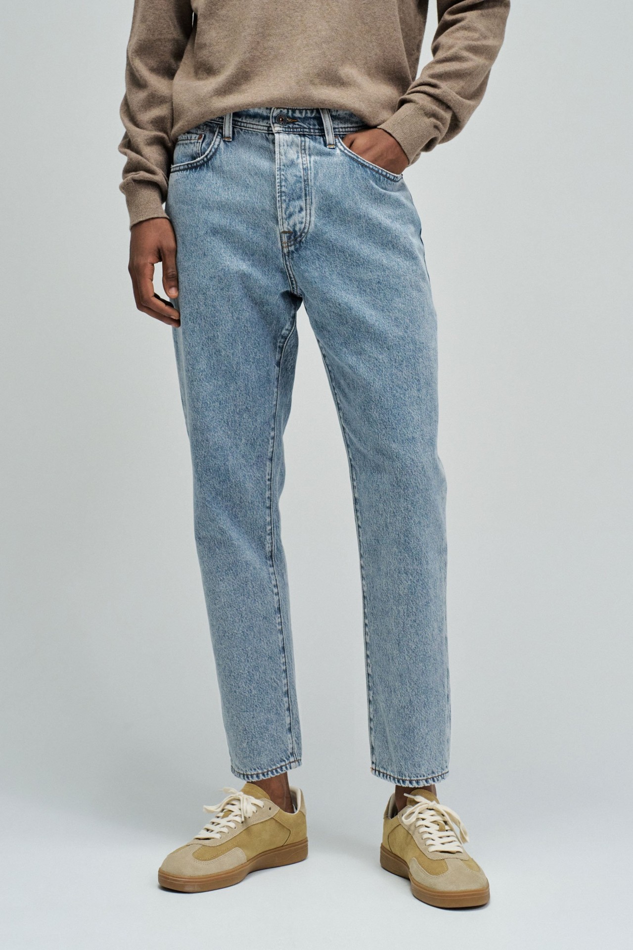 JEANS TAPERED FIT