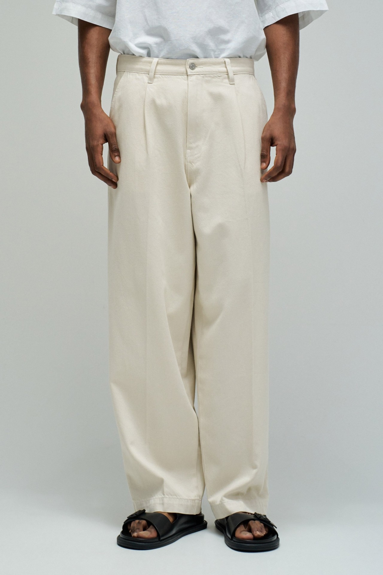 CAL�AS LOOSE FIT