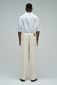 CAL�AS LOOSE FIT