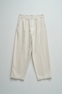 CAL�AS LOOSE FIT