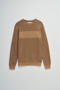 CAMISOLA TRICOTADA COM TEXTURA