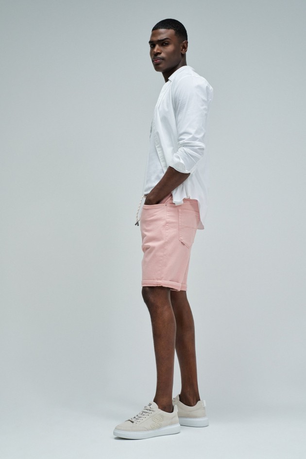 COLOURED DENIM S-ACTIV SHORTS