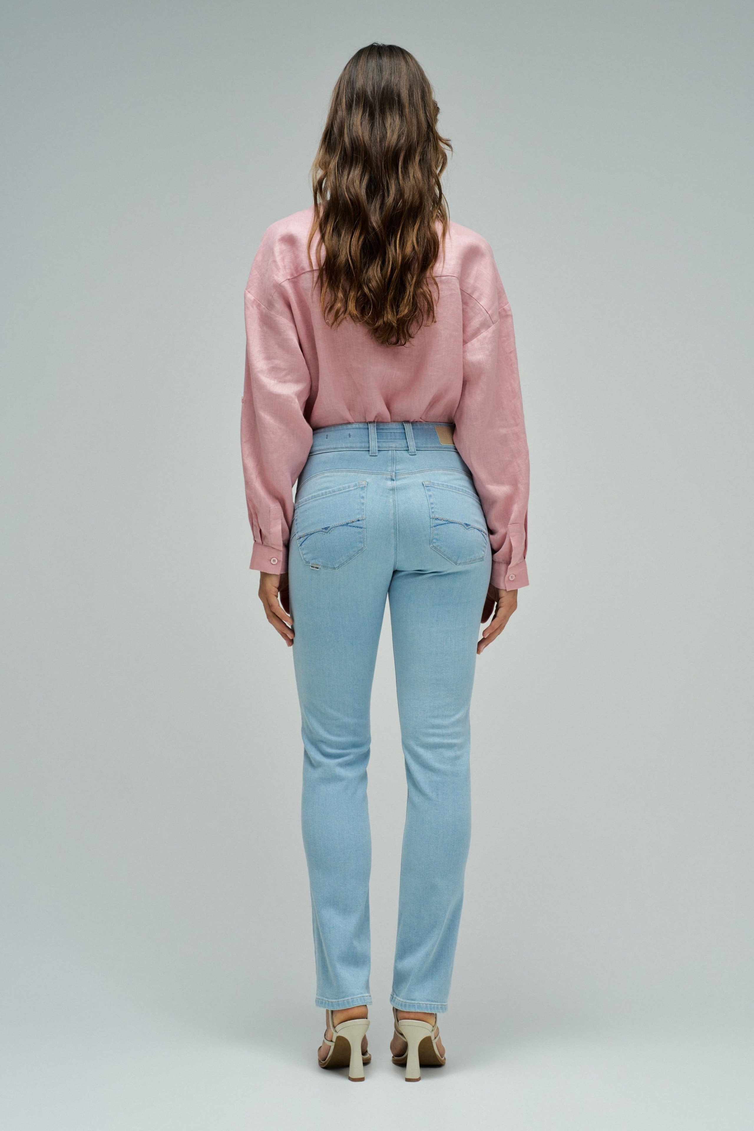 JEANS SECRET PUSH IN SLIM