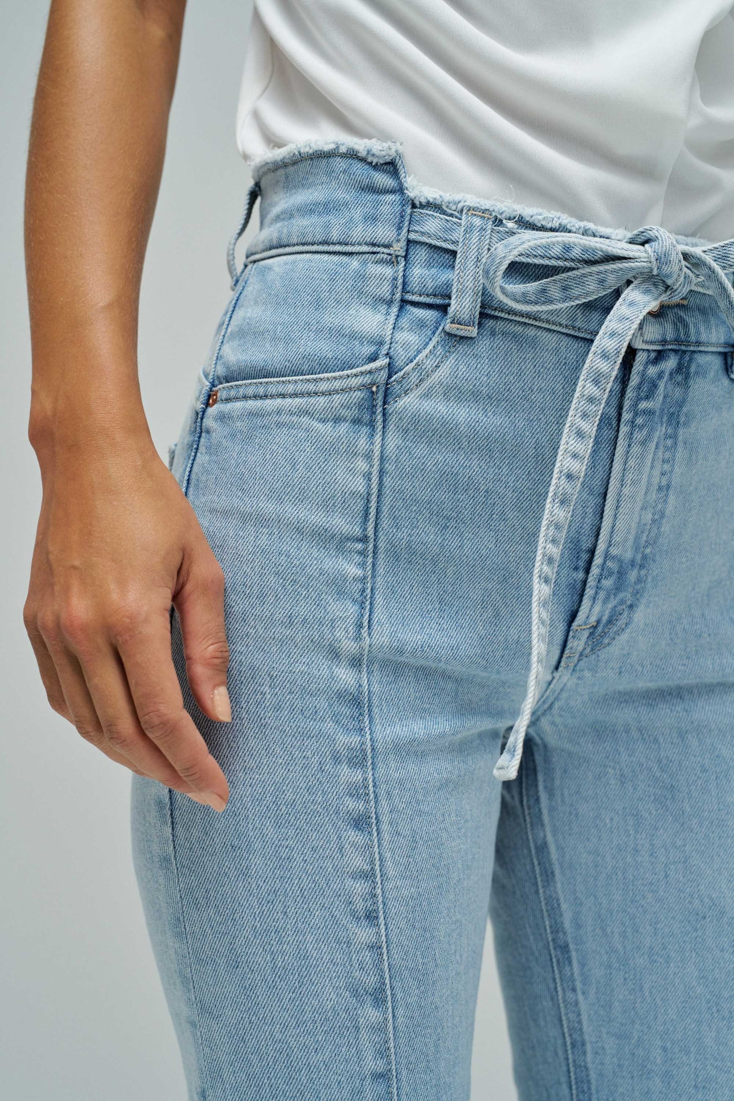 JEANS FAITH PUSH IN FLARE