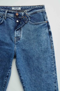 JEANS TAPERED FIT