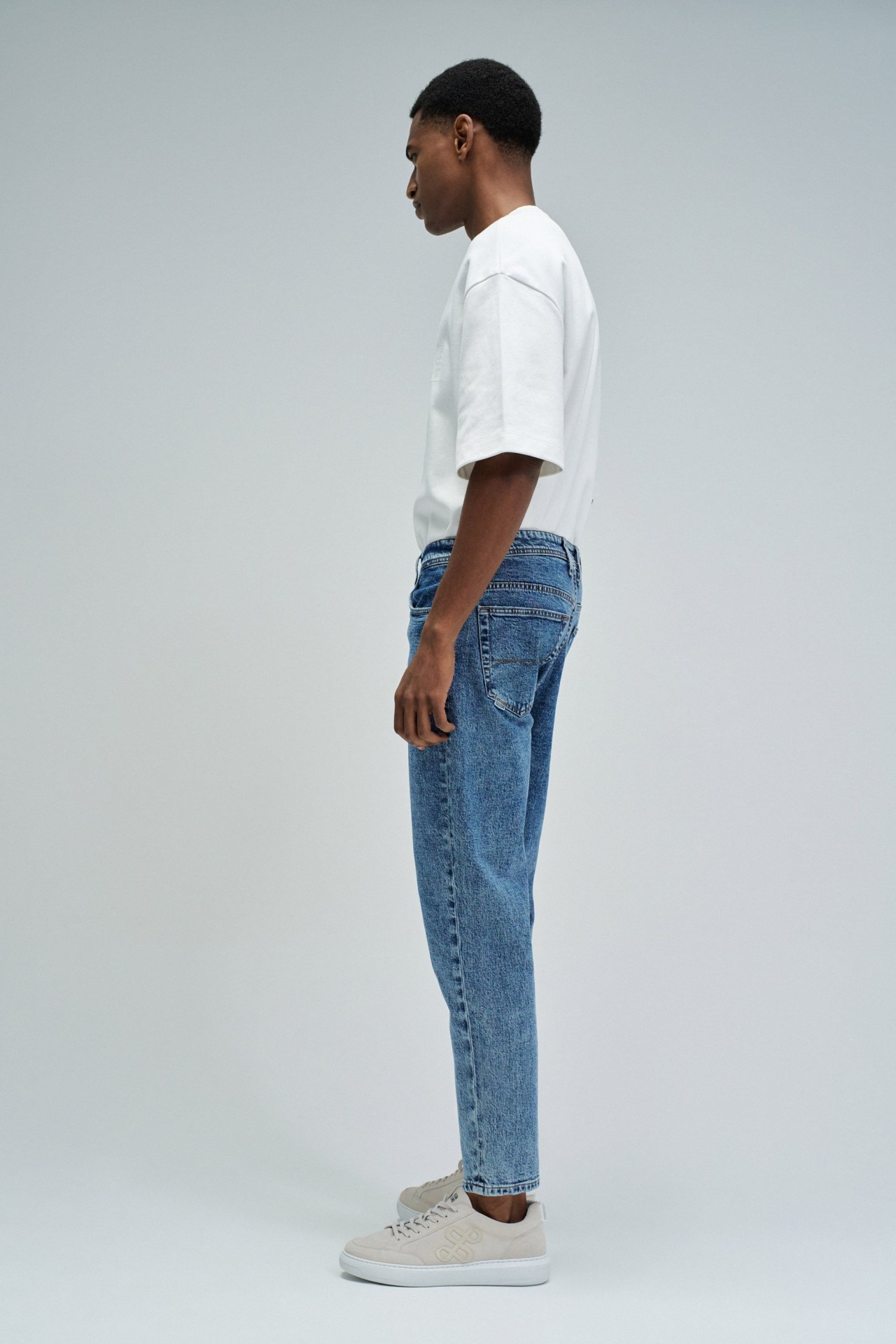 JEANS TAPERED FIT