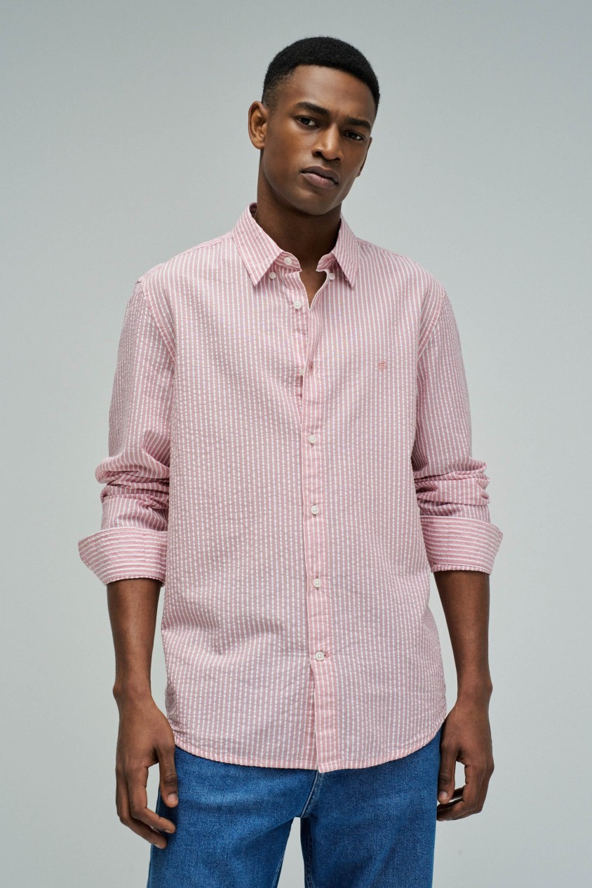 CAMISA COM RISCAS