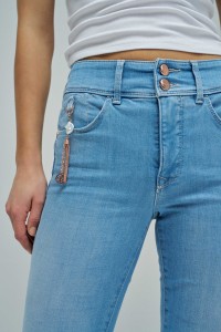JEANS SECRET PUSH IN STRAIGHT JEANS SECRET PUSH IN STRAIGHT