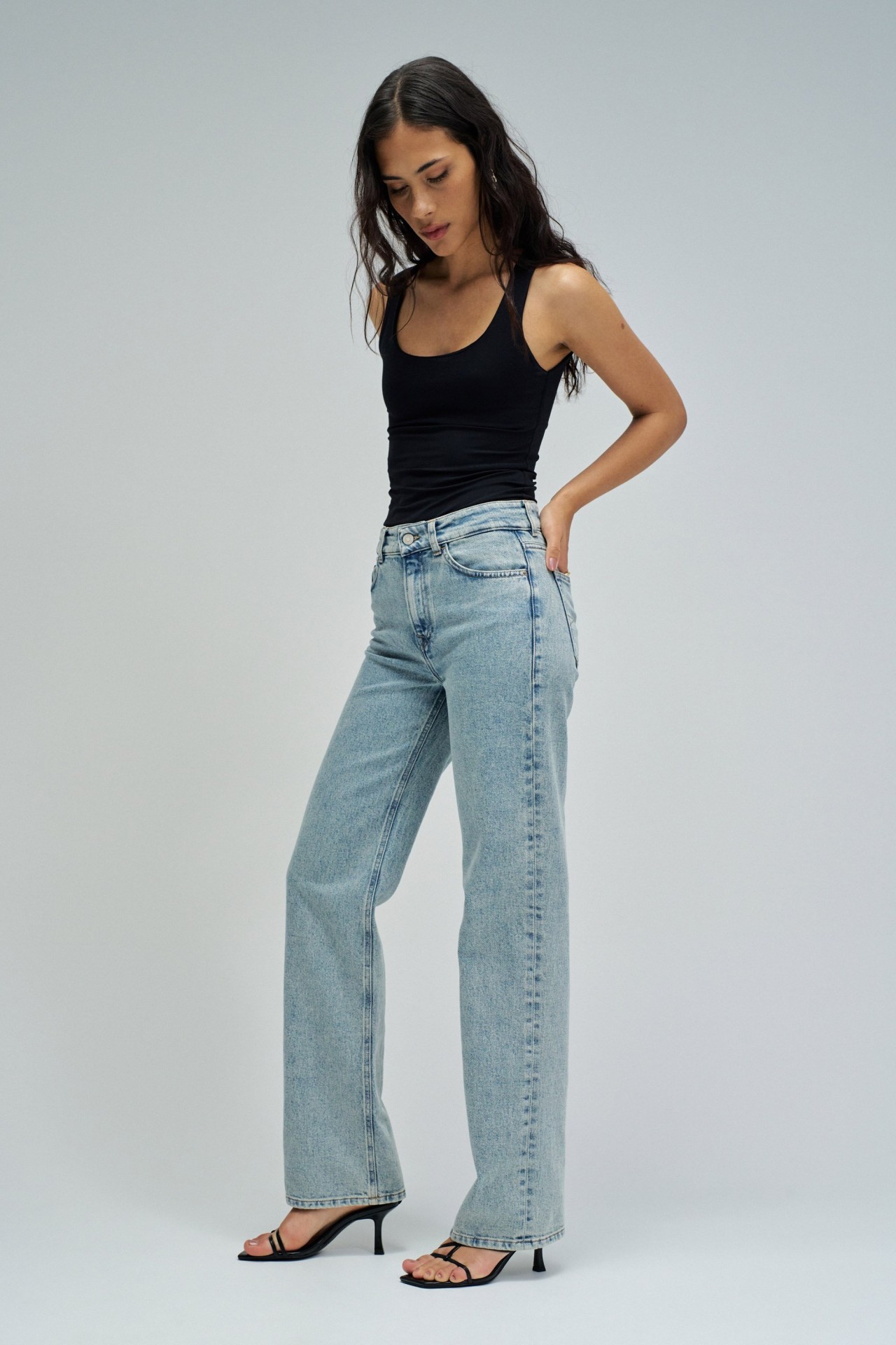 JEANS TRUE STRAIGHT