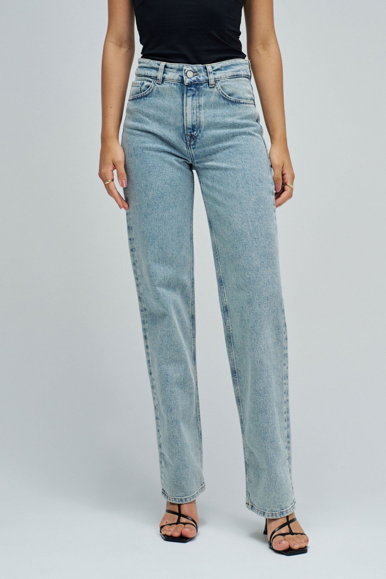 JEANS TRUE STRAIGHT