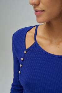 CAMISOLA DE MALHA CANELADA