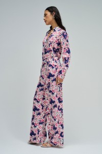 CAL�AS REGULAR FIT COM PADR�O FLORAL