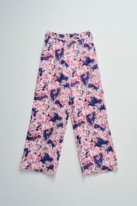 CAL�AS REGULAR FIT COM PADR�O FLORAL