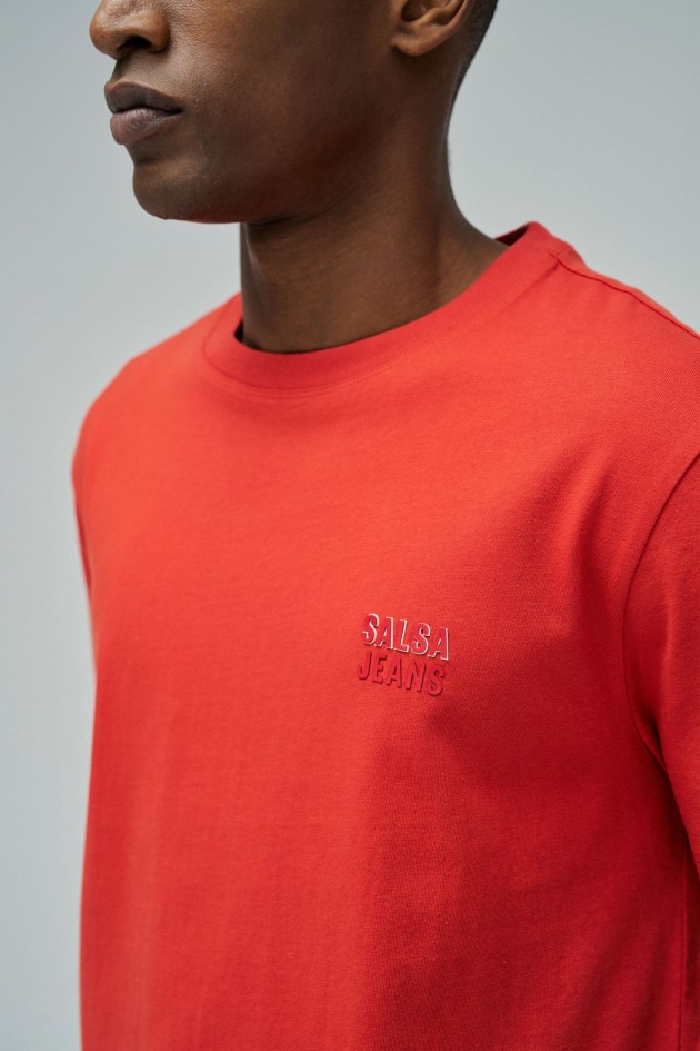 T-SHIRT COM BRANDING