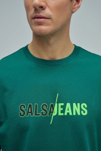 T-SHIRT COM BRANDING