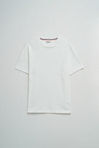 T-SHIRT AVEC BRANDING
