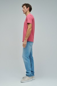 T-SHIRT WITH BRANDING
