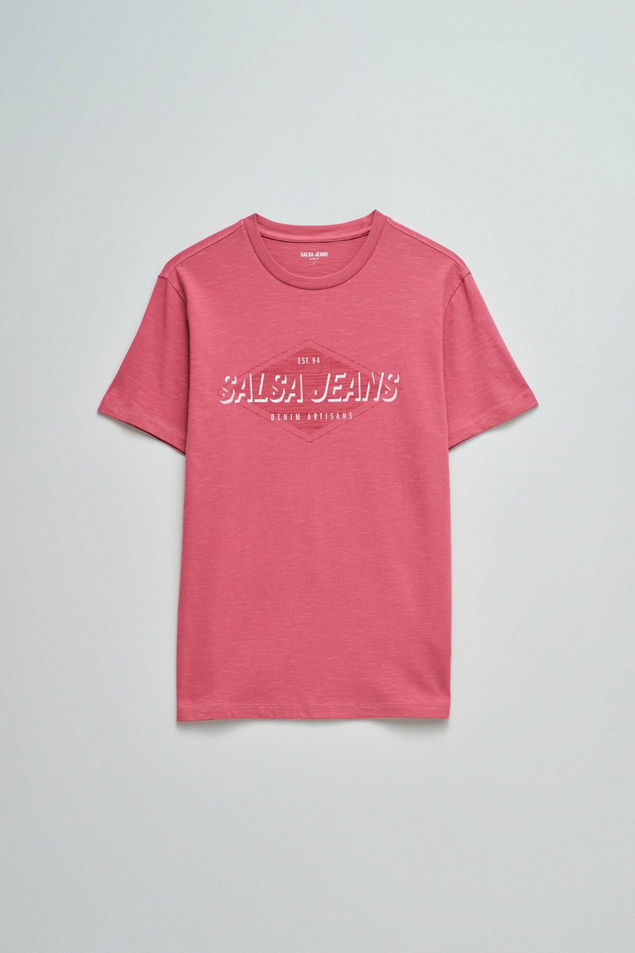 T-SHIRT WITH BRANDING